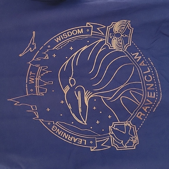 New with Tag Warner Brothers Harry Potter Navy Ravenclaw Gold Line Art T-Shirt - Picture 2 of 3